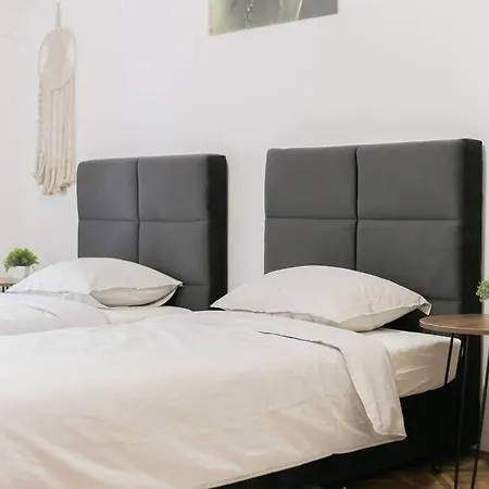 Urban Point - Centre Pet Friendly Lägenhet *