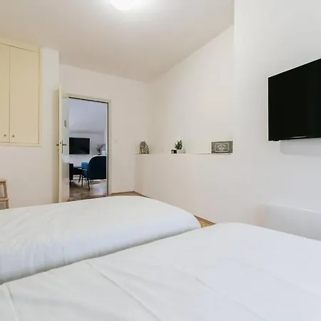 Lägenhet Urban Point - Centre Pet Friendly Crikvenica