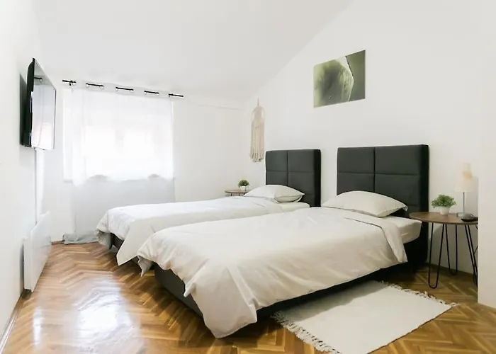 Urban Point - Centre Pet Friendly Crikvenica