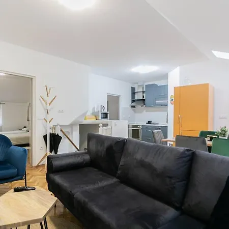 Urban Point - Centre Pet Friendly * Crikvenica